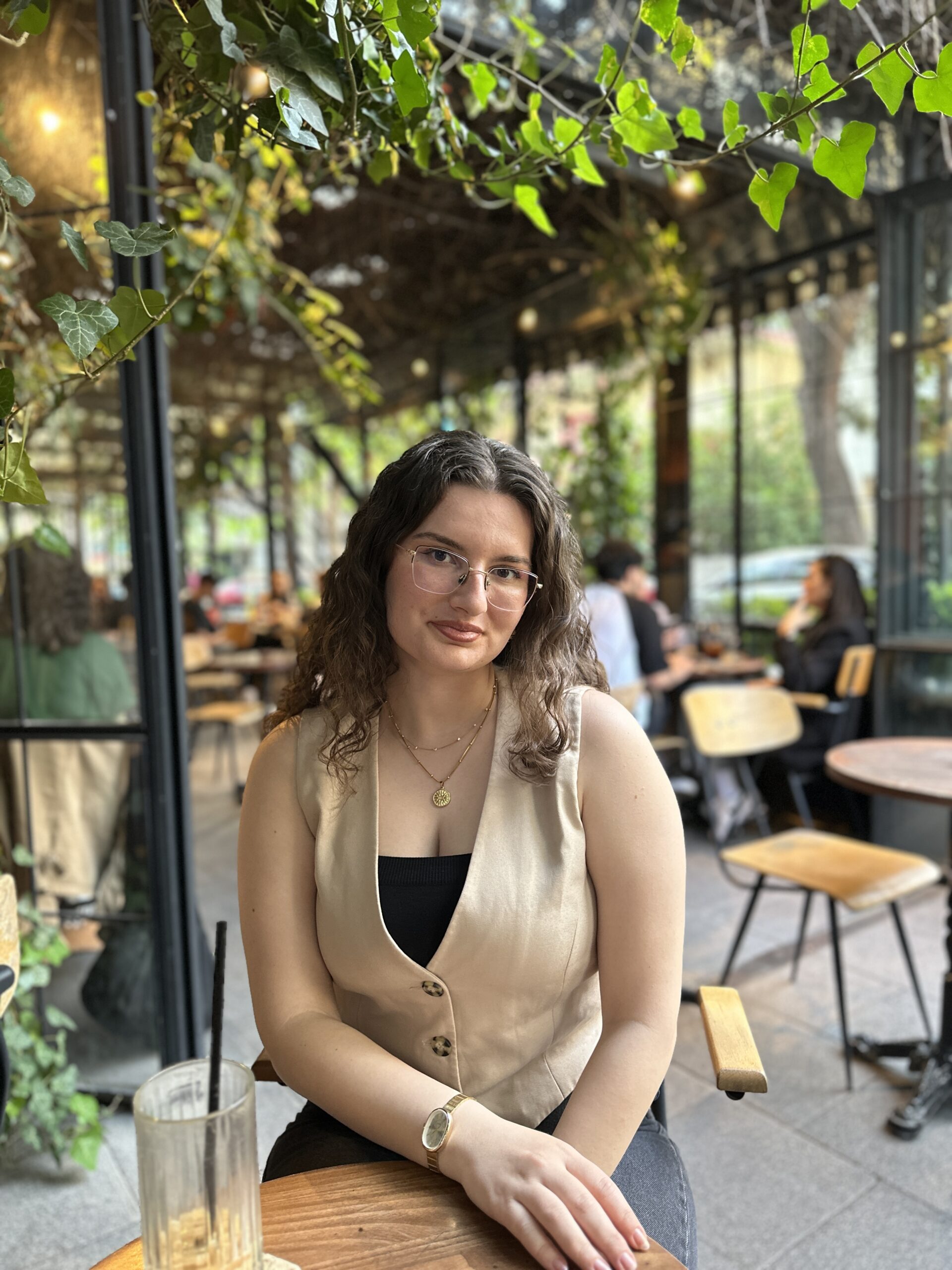 Ayşenur Selam